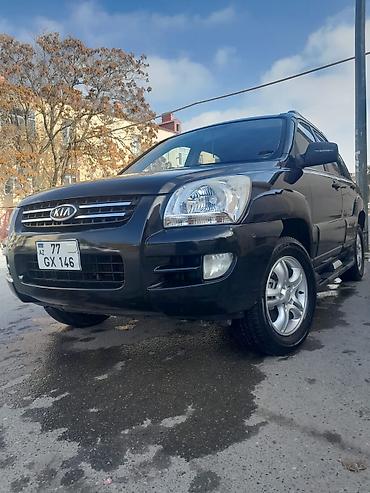 cherry masin: Kia Sportage – qara rəngli, şəhər və yolsuzluq üçün əlverişli kompakt — 1