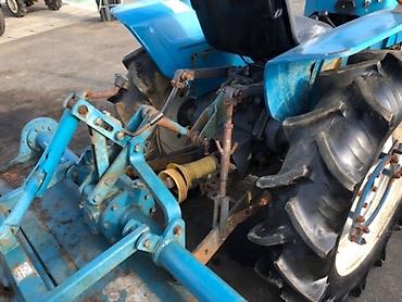 Другие тракторы: Продается японский мини трактор Mitsubishi D2350FD. 4х цилиндровый — 4