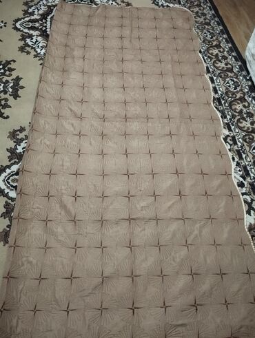 Одеяла и пледы: Плед, Б/у, Все сезоны — 2