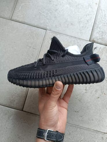 Women's Sneakers and athletic shoes: 44 — 1