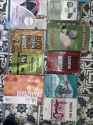 Школьные учебники: Dərs və hazırlıq üçün kitablar toplusu Şəkildə görünən bütün kitablar — 3