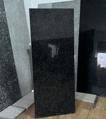 Фасадные гранитные плитки: Гранит Ангола Блэк Angola Black, Galaxy, Ash Black, Labrodarite и — 7