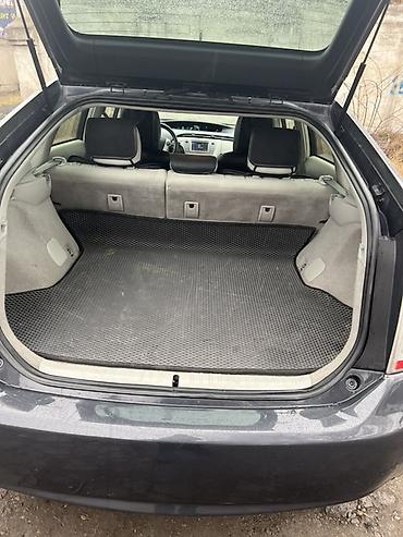 Toyota: Toyota Prius: 2013 г., 1.8 л, Вариатор, Гибрид, Хэтчбэк — 7