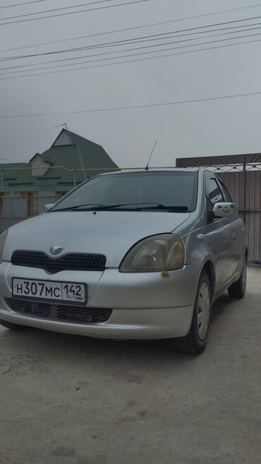 Toyota: Toyota Vitz: 1.1 л, Автомат, Бензин, Хэтчбэк