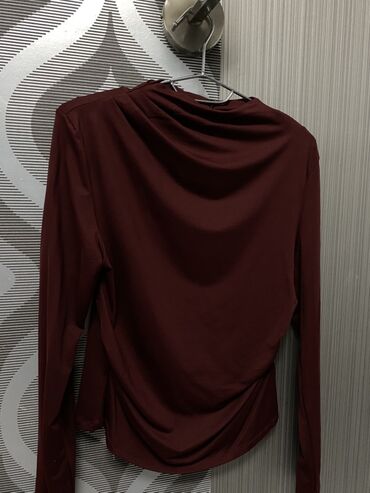 женские кофты в полоску: Stradivarius qadın köynəyi Xl ölçüdür. Yenidir. Etiketi üzərindədir və