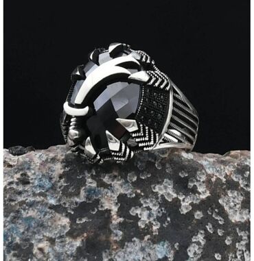 Üzüklər: Üzük — 11