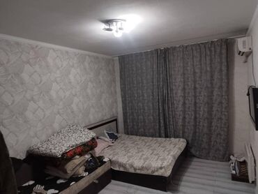 квартиры в кок жар: 1 бөлмө, 36 кв. м, 106-серия, 7 кабат, Евроремонт