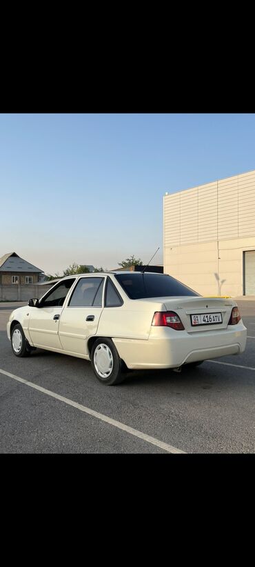 купить двигатель на нексию в бишкеке: Daewoo Nexia: 2013 г., Механика, Седан