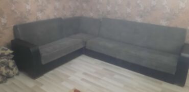 Raskladuşkalar: Künc divan, İşlənmiş, Açılan, Bazalı, Nabuk