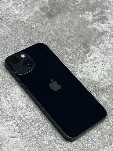 Apple iPhone: IPhone 13 mini, Б/у, 256 ГБ, Черный, Защитное стекло, Чехол, В рассрочку, 77 %