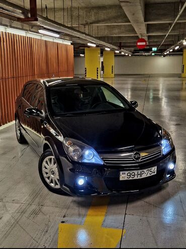 opel unversal: Salam! Avtomobil opel astra 1.8 zet mühərrikdir (zxe 1.8) və bu