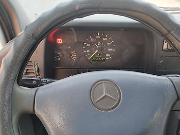 atego 1218: Грузовой фургон Mercedes-Benz 410D (двойная кабина)свеже прыг из — 4