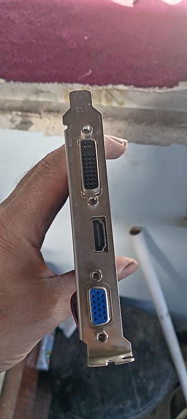 realme gt: PCI-E videokartalar satılır. 1) **NVIDIA Quadro FX 580** - — 3