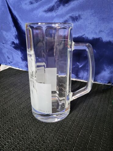 Čaše: Nova krigla,vintaz Holsten Pilsner. Krigla nova,sve na njoj odsjaj od na lalafo.rs — 6 Čaše: Nova krigla,vintaz Holsten Pilsner. Krigla nova,sve na njoj odsjaj od — 6