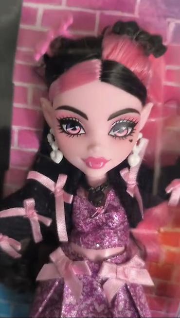 Оюнчуктар: Кукла Monster High ( Монстер хай)— Draculaura (Mattel) Третий — 3