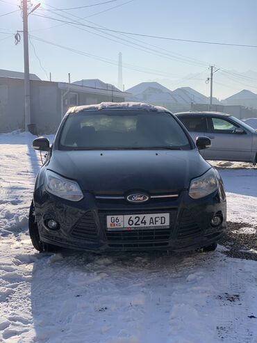 Ford: Ford Focus: 2013 г., 1.6 л, Механика, Бензин