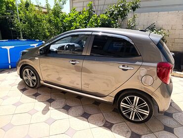 портер ош рынок: Kia Morning: 2017 г., 1 л, Автомат, Бензин