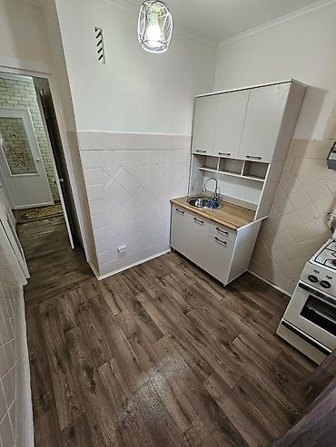 квартира 3: 3 комнаты, 58 м², 10 мкр 104 серия, 2 этаж, Свежий ремонт — 2