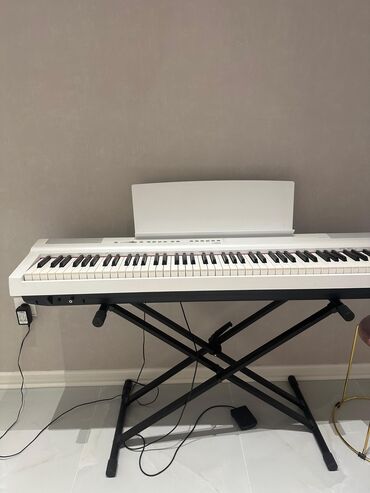 Pianolar: Piano, Yamaha, Rəqəmsal — 8