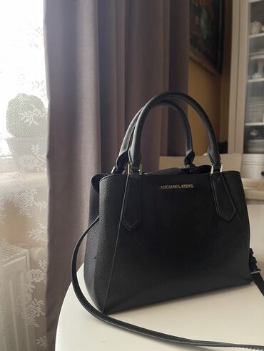 karsetli ziyafet geyimleri: Michael Kors, İşlənmiş