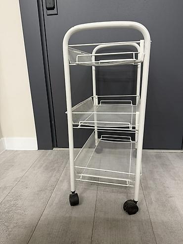 Salon, tibbi mebel: Ağ rəngli 3 mərtəbəli metal təşkilatçı araba - Material: toz boya — 2
