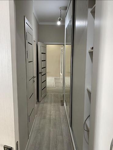 12: 2 комнаты, 52 м², 12 мкр 106 серия, 5 этаж, Косметический ремонт — 8