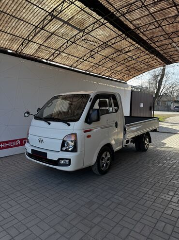 Hyundai: Hyundai Porter: 2018 г., 2.5 л, Автомат, Дизель