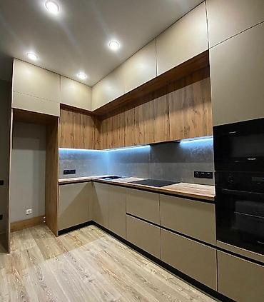 Sifarişlə mətbəx mebeli: Sifarişlə mətbəx dəsti, Özü çəkən petlələr, Mat laminat, Kredit yoxdur, Pulsuz çatdırılma, Rayonlara çatdırılma — 30