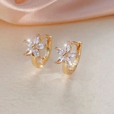 Minđuše: ✨Mindjuse
💫Par 1600 din
💫2 para 1900 din na lalafo.rs — 10 Minđuše: ✨Mindjuse
💫Par 1600 din
💫2 para 1900 din — 10