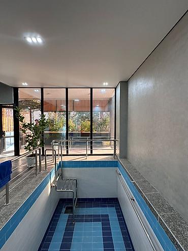 Продажа коттеджей и домов: 🆘 Срочно 🚨 🏡 Продается элитный особняк на первой линии в районе — 9