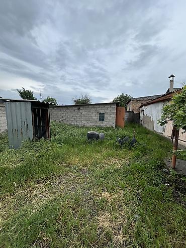 Продажа коттеджей и домов: Срочно продается Дом г.Кара-Балта, ул.Кирова (район почтового) — 16