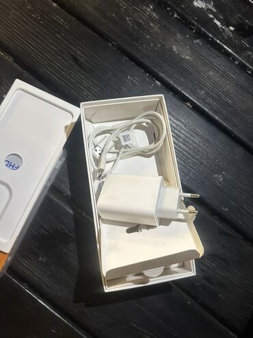 Motorola: Tecno Spark 20 Pro, 256 GB, rəng - Qızılı