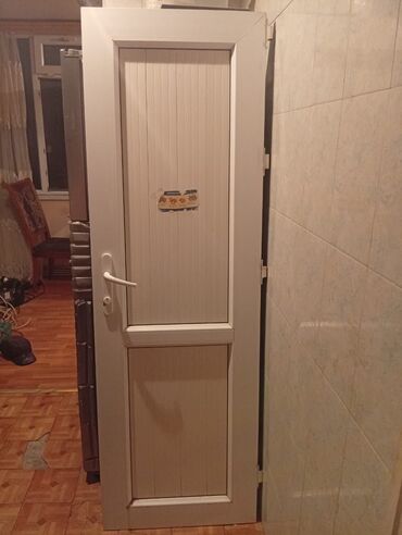 Bunker qapıları: 👑Aytac23
Hamam plastik qapisi 40 azn avtovagzal (2627)