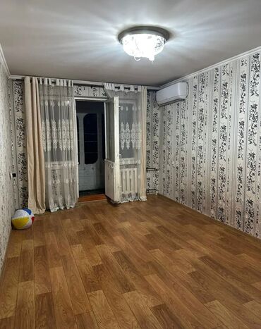 кара балта квартира купить победе: 2 комнаты, 43 м², 104 серия, 5 этаж, Косметический ремонт