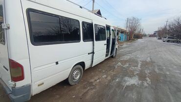 Легкий грузовой транспорт: Легкий грузовик, Б/у