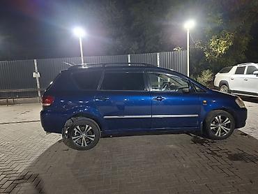 такта раум: Toyota Raum: 2003 г., Механика, Бензин, Минивэн — 6