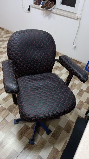 Salon, tibbi kreslolar: İşlənmiş, Saş kəsimi kreslosu lalafo.az -da Salon, tibbi kreslolar: İşlənmiş, Saş kəsimi kreslosu
