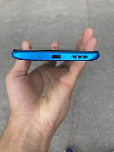 экран редми 9: Смартфон Redmi (серия A/9A/9A-like), бирюзово‑синий градиент — 4