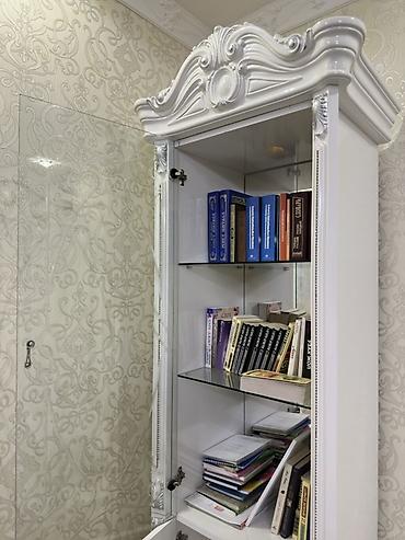 Спальные гарнитуры: Срочно Продается‼️‼️ Длинный прямой диван с высокой посадкой— 8.000 — 6