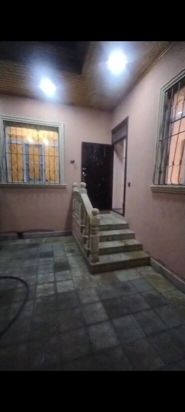 Uzunmüddətli kirayə evlər: 100 kv. m, 3 otaqlı, Kombi, Qaz, İşıq -da lalafo.az — 2 Uzunmüddətli kirayə evlər: 100 kv. m, 3 otaqlı, Kombi, Qaz, İşıq — 2