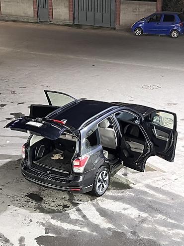 Subaru Forester: 2018 г., 2 л, Автомат, Бензин, Кроссовер at lalafo.kg Subaru Forester: 2018 г., 2 л, Автомат, Бензин, Кроссовер