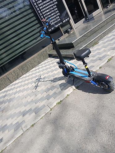 Электротранспорт: Elektrik skuter – oturacaqlı, güclü amortizatorlu model — 2