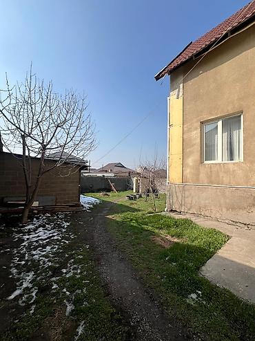 Продажа коттеджей и домов: Жер там сатылат! Адрес: Ак Ордо 1, ул Бермет Сотых: 5 сотых, по факту — 6