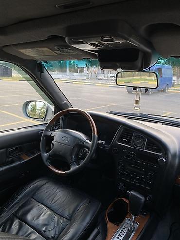 w211 e270: Infiniti QX4: 2001 г., 3.5 л, Автомат, Газ, Внедорожник — 5