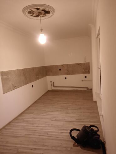 Uzunmüddətli kirayə mənzillər: 7 otaqlı mənzil – geniş və işıqlı Xüsusiyyətlər: - Planlaşdırma: uzun -da lalafo.az — 8 Uzunmüddətli kirayə mənzillər: 7 otaqlı mənzil – geniş və işıqlı Xüsusiyyətlər: - Planlaşdırma: uzun — 8