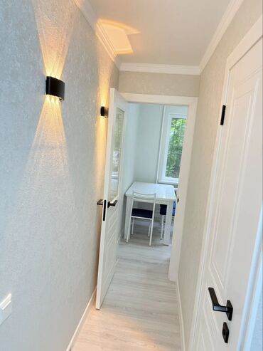 тоголок молдо фрунзе: 3 комнаты, 58 м², 104 серия, 1 этаж, Евроремонт