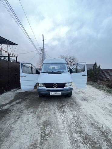 Mercedes-Benz: Mercedes-Benz Sprinter: 1998 г., 2.8 л, Механика, Дизель, Фургон