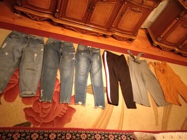 Qadın şalvarları: 38 razmer walvarlarlar. Biri 5manat — 2