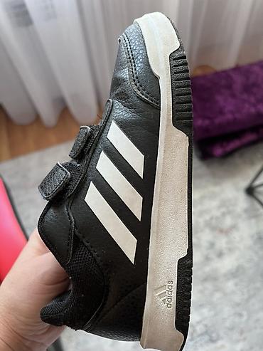 фирменная обувь из италии: Детские кроссовки Adidas ОРИГИНАЛ ПОКУПАЛИ в Дубае (на широкую ногу) — 2