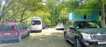 Restoran, kafelər: PANORAMA Ailəvi Restoran – çay kənarında piknik məkanı.QƏCRƏŞDƏ — 17